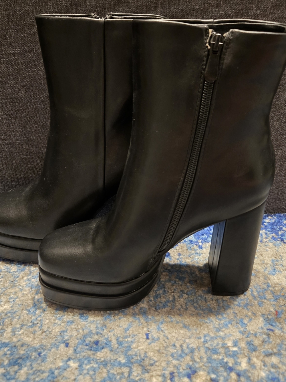 Dream Pairs Black Platform Ankle Boots Size 9 Chunky Heel Boots